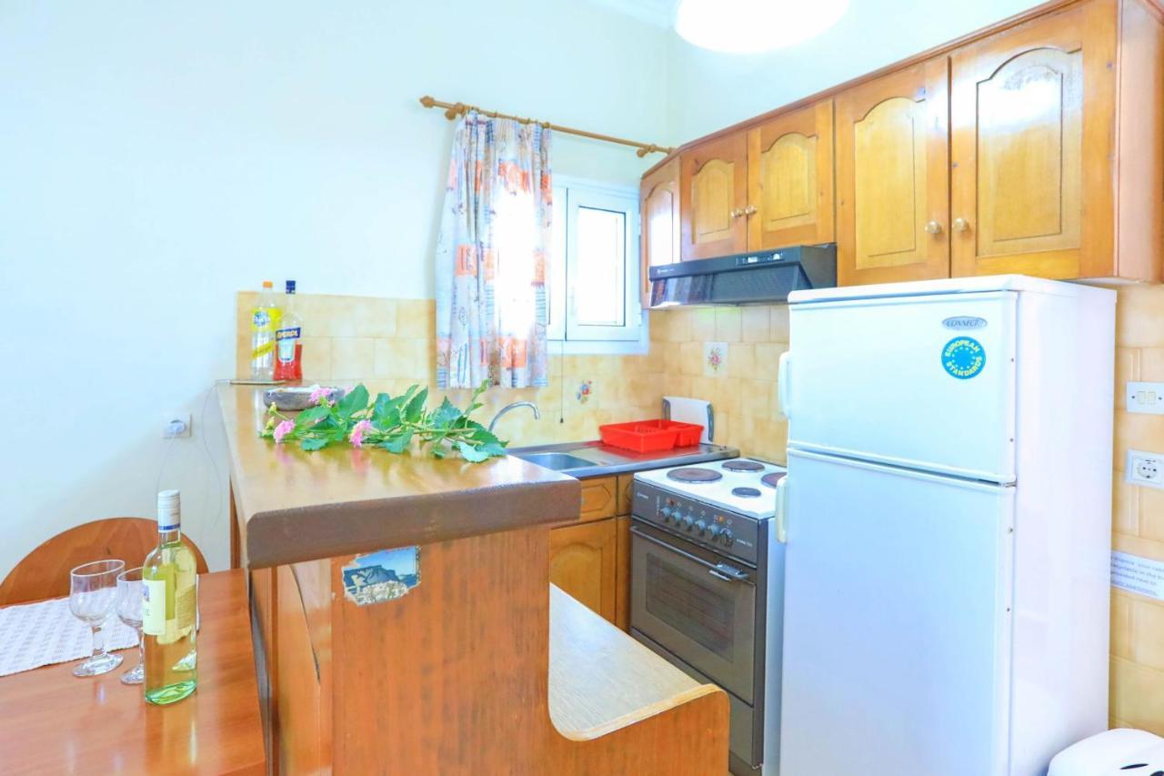 Zouli Athina Apartment Kalami  Bagian luar foto