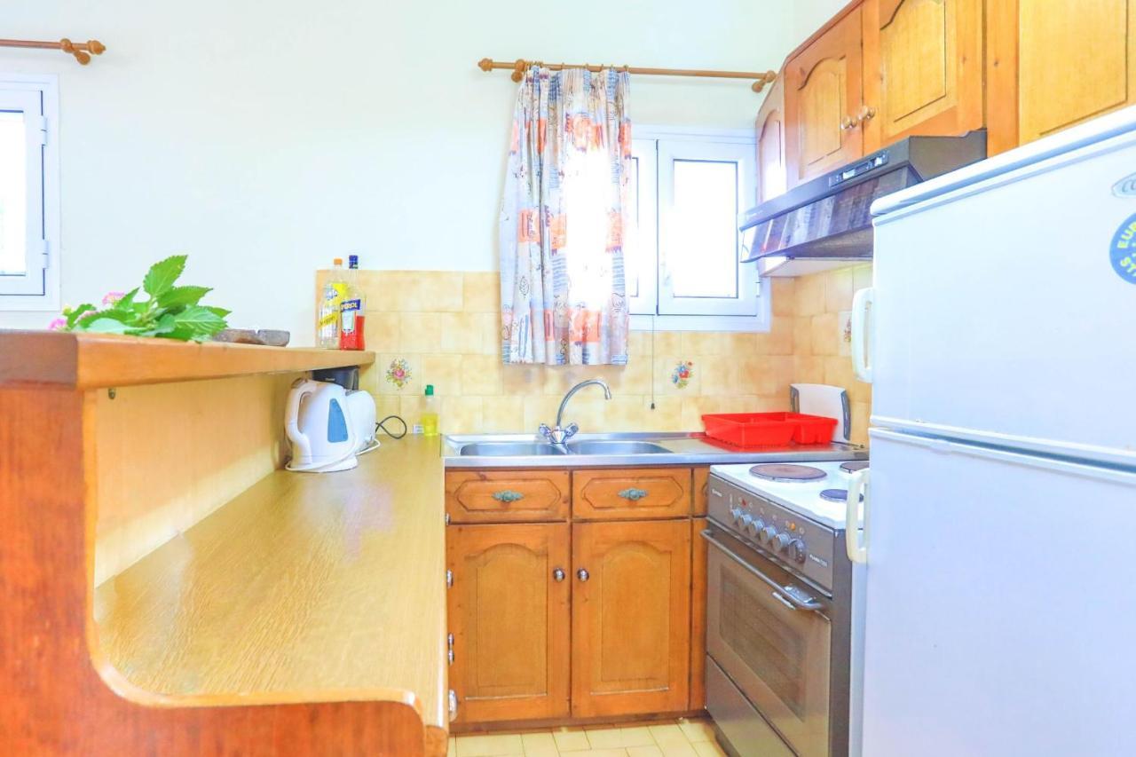 Zouli Athina Apartment Kalami  Bagian luar foto